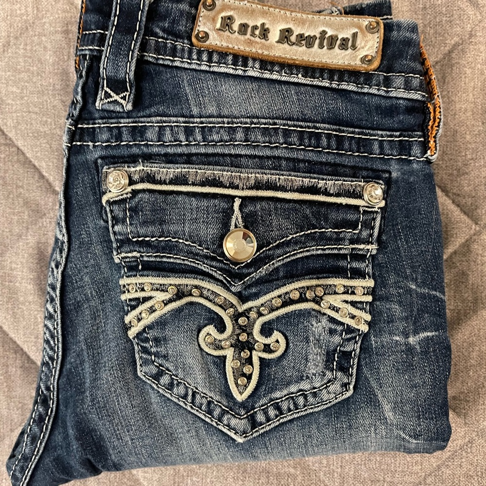 Women’s Rock Revival jeans